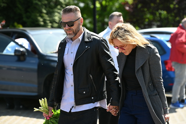 Patrycja Markowska z mężem na pogrzebie Tomasza Jakubiaka