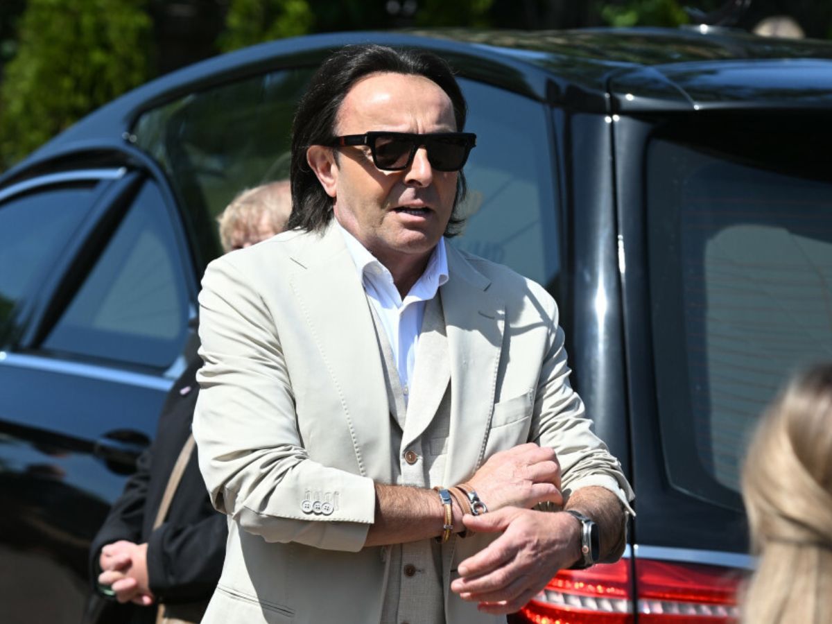 Michel Moran na pogrzebie Tomasza Jakubiaka. Uwagę zwraca jedno