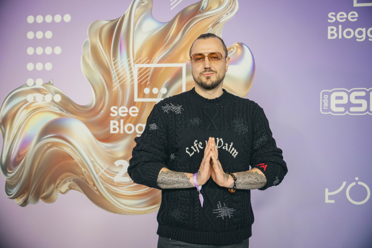 Aleksander Baron rozczula fanów nowym zdjęciem. Wszystko stało się jasne