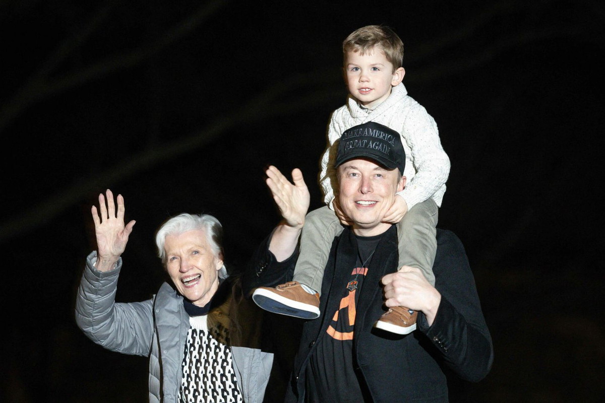Szokujące wyznanie Maye Musk: "Śpię w garażu u Elona!"