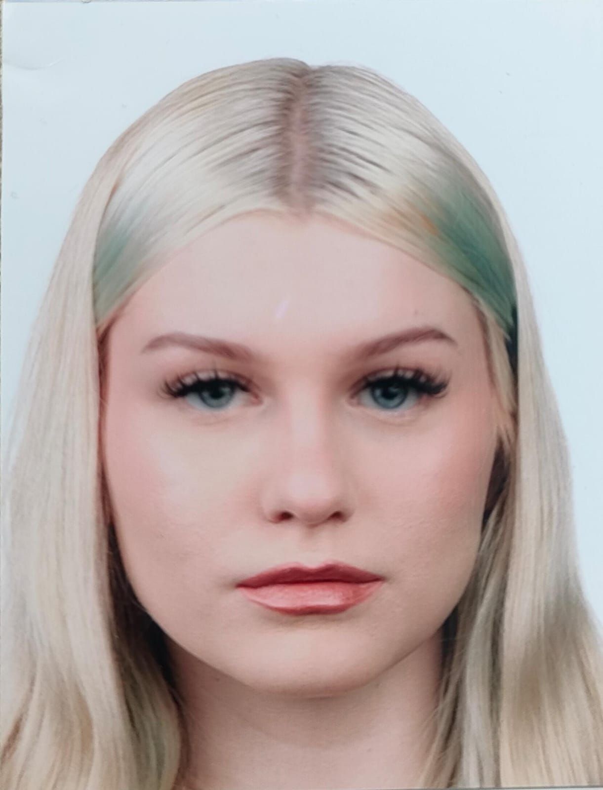 Zaginęła 17-letnia Nina z Mazowsza. Miała jechać do Torunia i przepadła bez śladu