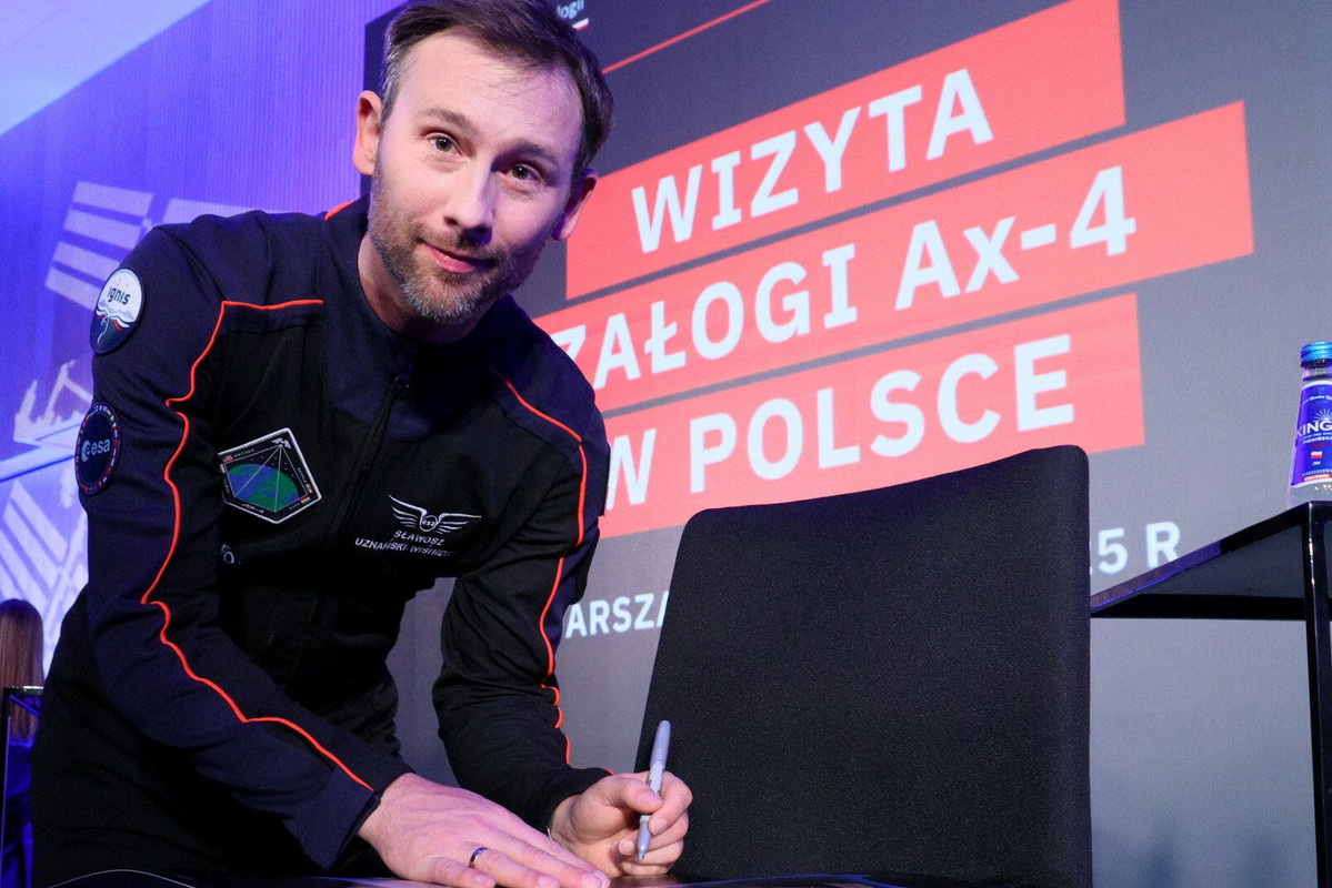 Kiedy Sławosz Uznański-Wiśniewski poleci w Kosmos? Podano nową datę!