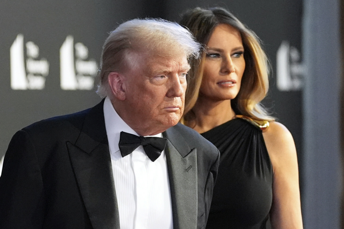 Donald i Melania Trump wygwizdani w teatrze! Nagranie szokującego powitania prezydenckiej pary trafiło do sieci