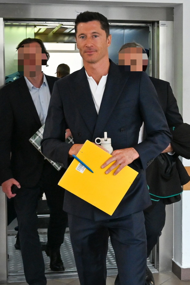 Robert Lewandowski i Cezary Kucharski spotkali się w sądzie