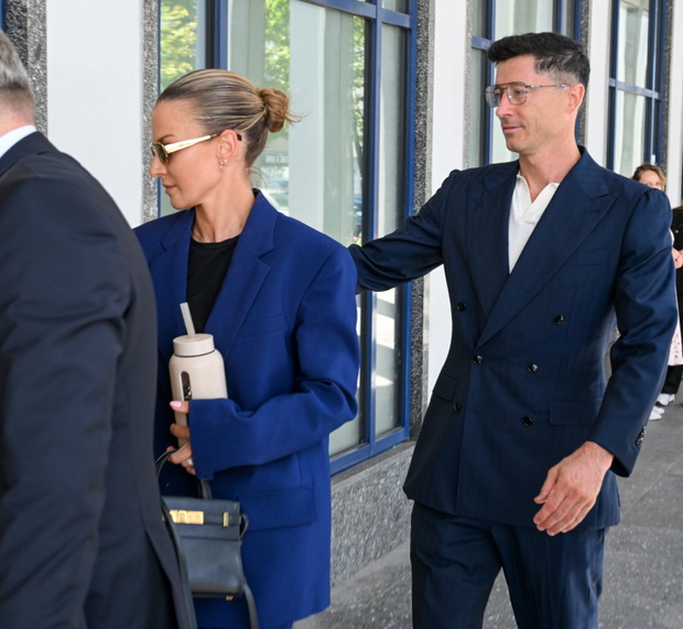 Anna Lewandowska i Robert Lewandowski w sądzie w Warszawie