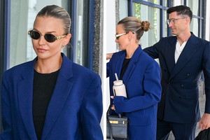Robert i Anna Lewandowscy przyłapani w sądzie. Mieli posępne miny