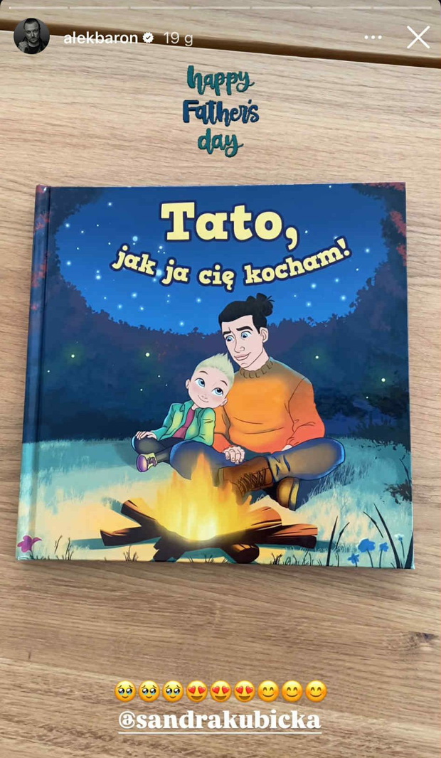 Aleksander Baron pokazał prezent od syna