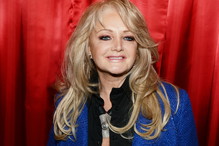 BBC zakazało emisji hitu Bonnie Tyler! "More Than a Lover" zbyt prowokujący?