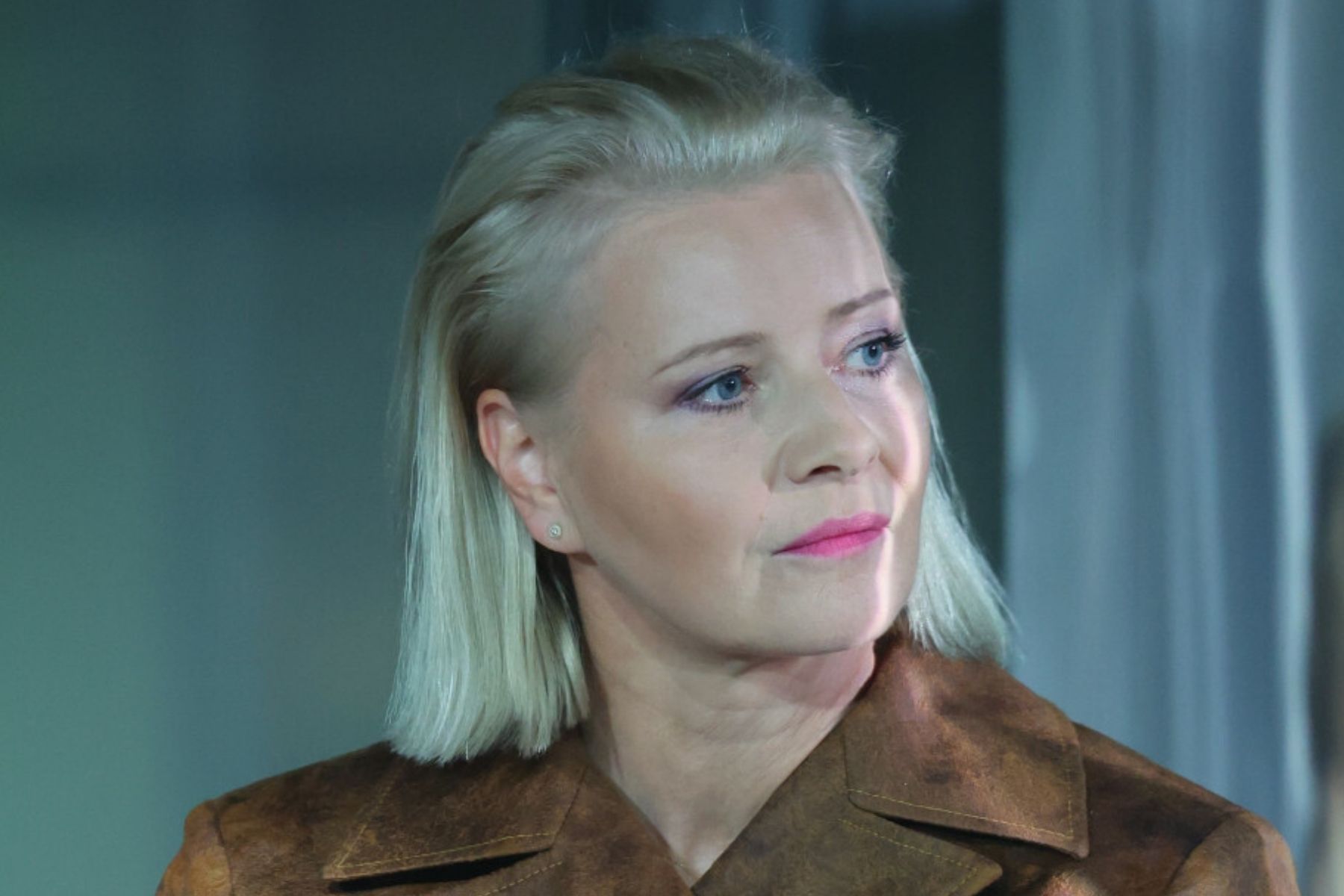 Małgorzata Kożuchowska z ortezą 