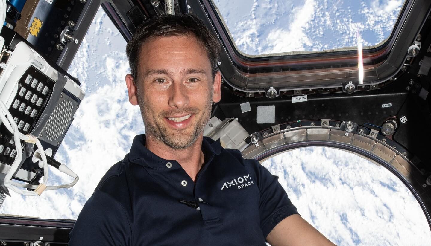 Sławosz Uznański-Wiśniewski pokazał "sypialnię" na ISS. Tak śpi w Kosmosie