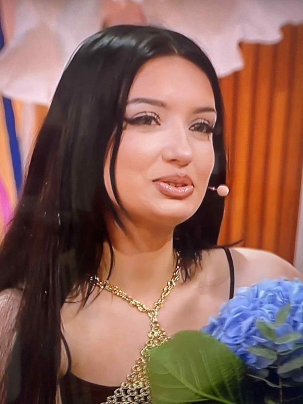 Viki Gabor 18 urodziny