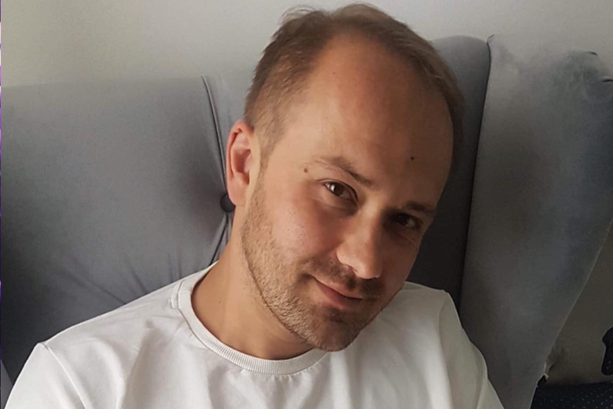 "Jeszcze nie raz się pośmiejemy". Bliscy wspierają Adriana ze "ŚOPW" w chorobie