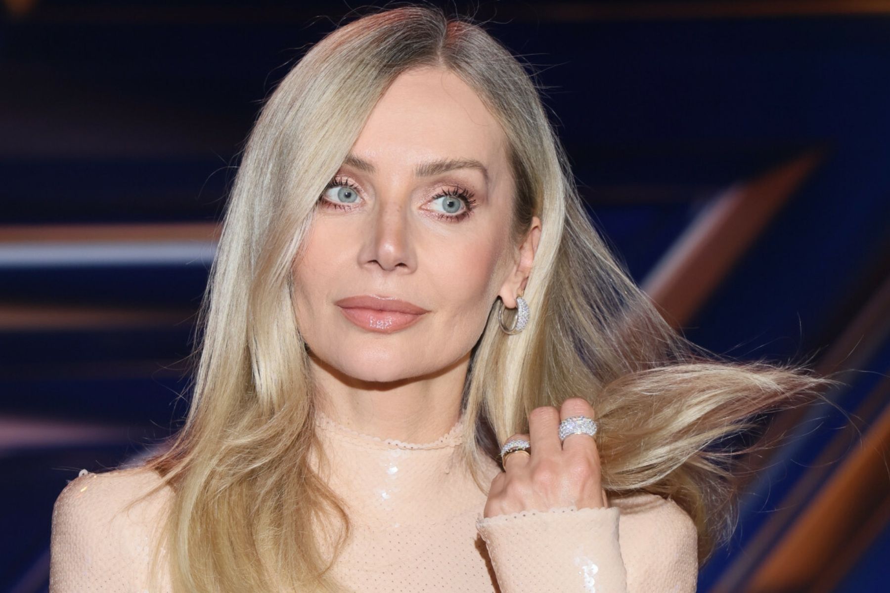 Agnieszka Woźniak-Starak w koszuli "Air Shirt" idealnej na upalne dni