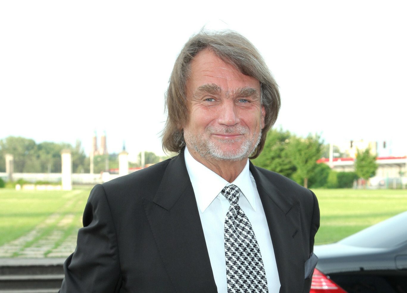 Dziesięć lat od śmierci Jana Kulczyka. Tak wygląda jego grób