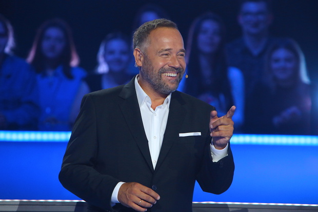 Łukasz Nowicki dołącza do „The Voice Senior” jako prowadzący 7. edycji