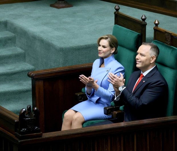 Karol Nawrocki i Marta Nawrocka podczas zaprzysiężenia na prezydenta