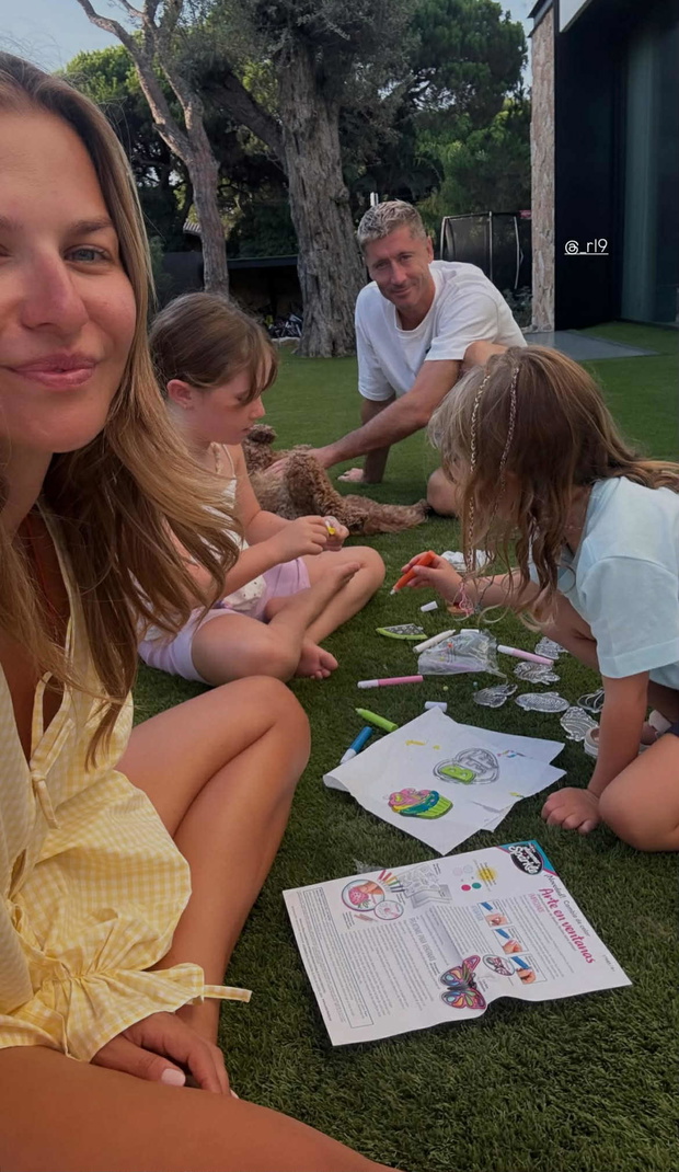Anna Lewandowska wróciła z egzotycznych wakacji i wzruszyła fanów rodzinnym kadrem