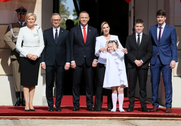 Karol Nawrocki nowym prezydentem RP – Kasia skradła serca Polaków!