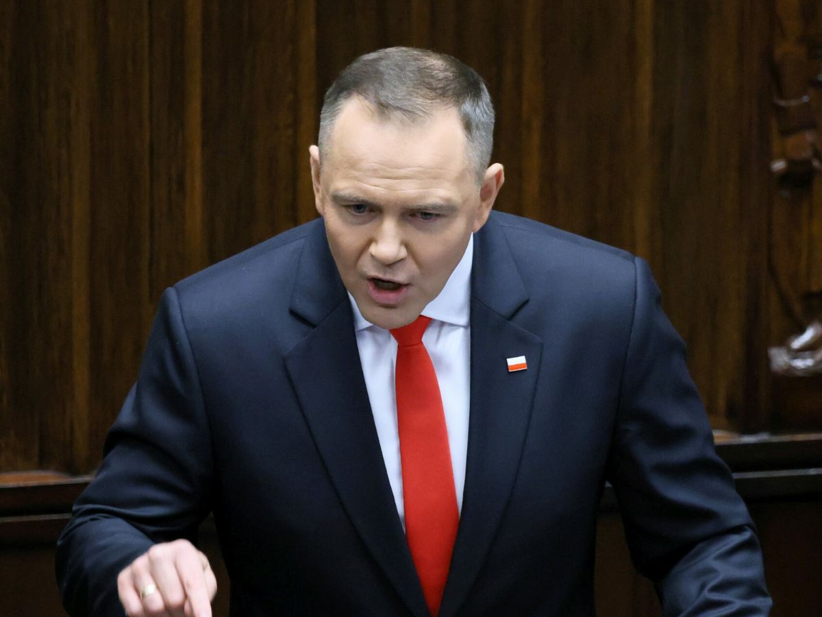 Karol Nawrocki wyszedł do manifestujących przed Sejmem