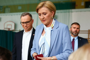 Agata Kornhauser-Duda nie wróci do szkoły. Nieoficjalne decyzje z Pałacu