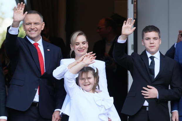 Kasia Nawrocka i brat pod ścisłą ochroną SOP! Policja w gotowości