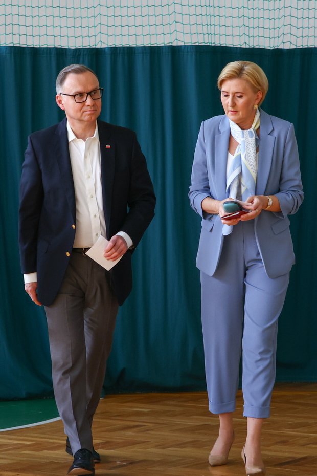 Sondaż nie pozostawia wątpliwości: Jolanta Kwaśniewska najlepszą pierwszą damą!
