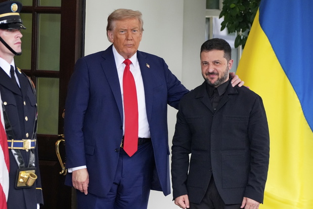 Donald Trump szokuje w Białym Domu – co pokazał Zełenskiemu?