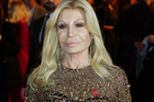 Donatella Versace już tak nie wygląda. 70-letnia projektantka zaskoczyła "nową twarzą". W sieci zawrzało