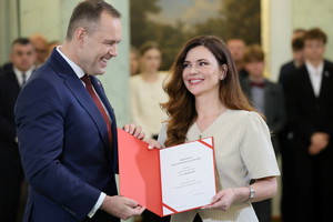 Wanda Buk i ślub z ministrem! Kim jest kobieta z politycznego szczytu?