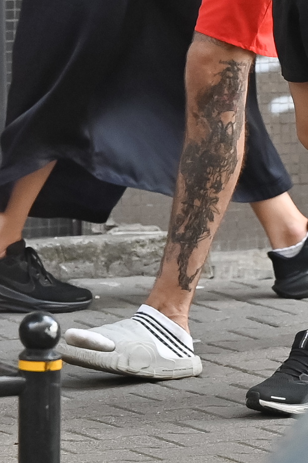 Quebonafide przyłapany przez paparazzi