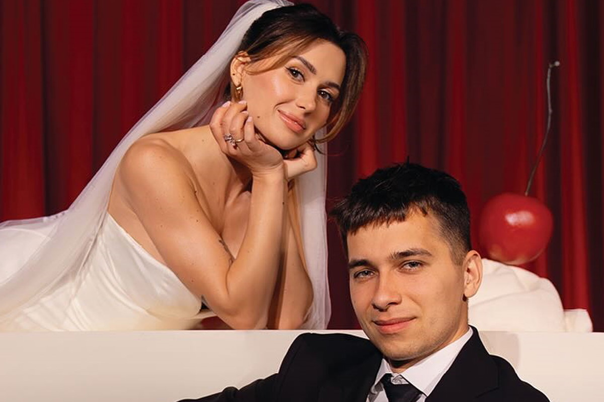 Wersow i Friz na ślubnym zdjęciu. Tak promują film ze swojego wesela