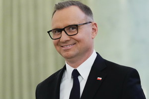 Andrzej Duda stracił palec w dramatycznym wypadku na desce jet surfingowej!