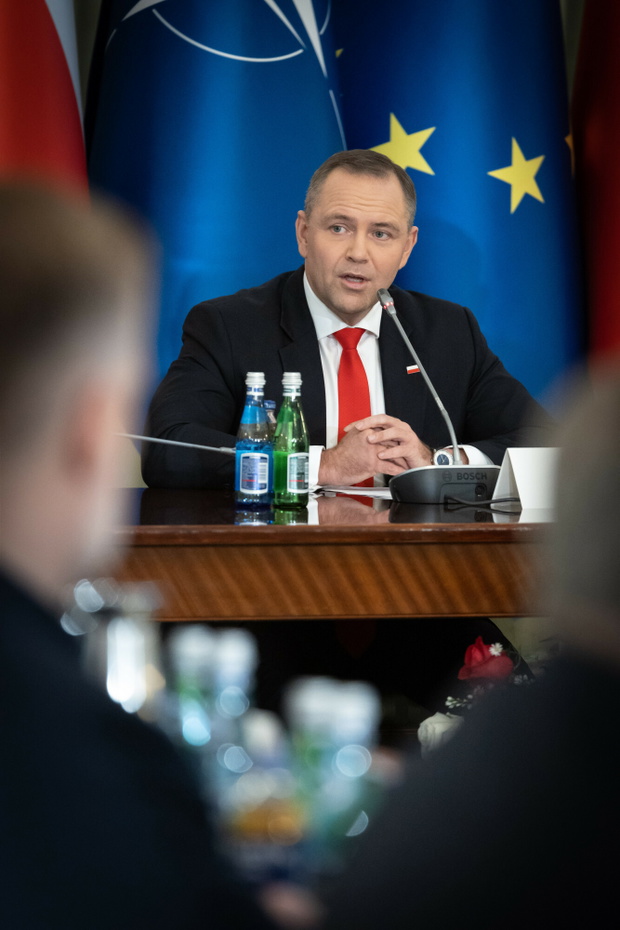 Szokujący atak rosyjskich dronów! Polska odpowiedziała zjednoczeniem władz