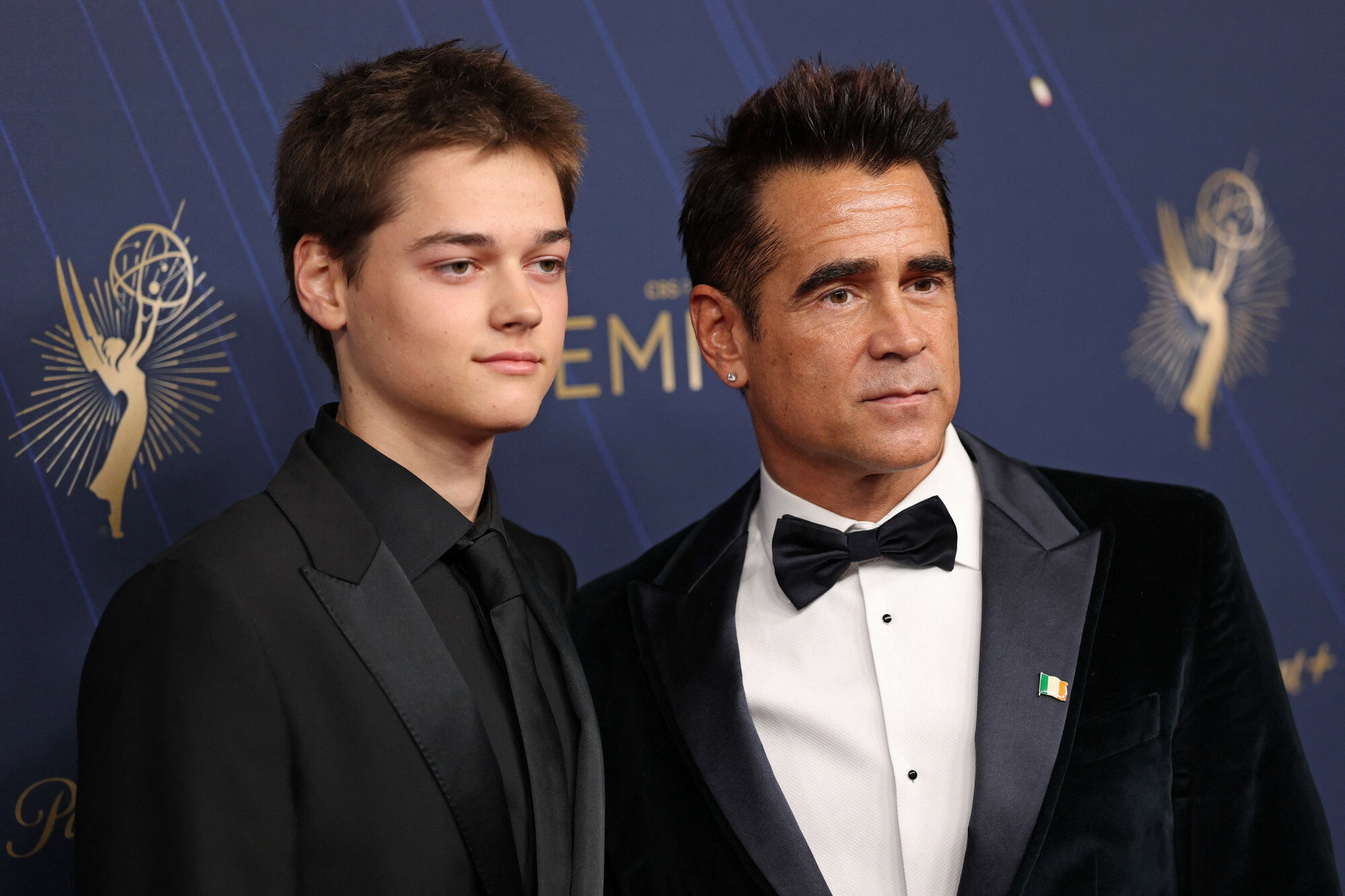 Colin Farrell z synem Henrym Tadeuszem na rozdaniu 77. nagród Emmy