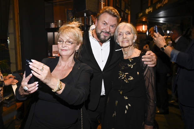 Adrianna Biedrzycka i Helena Norowicz na 55. urodzinach Michała Milowicza