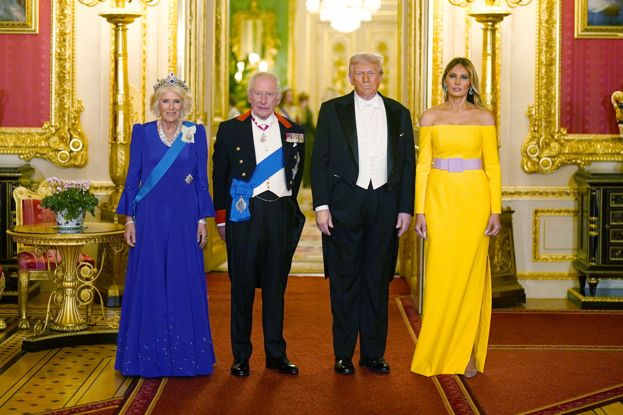 Ekspertka punktuje kontrowersyjną stylizację Melanii Trump na królewskim balu! Naruszyła protokół? fot: Doug Mills/Associated Press/East News