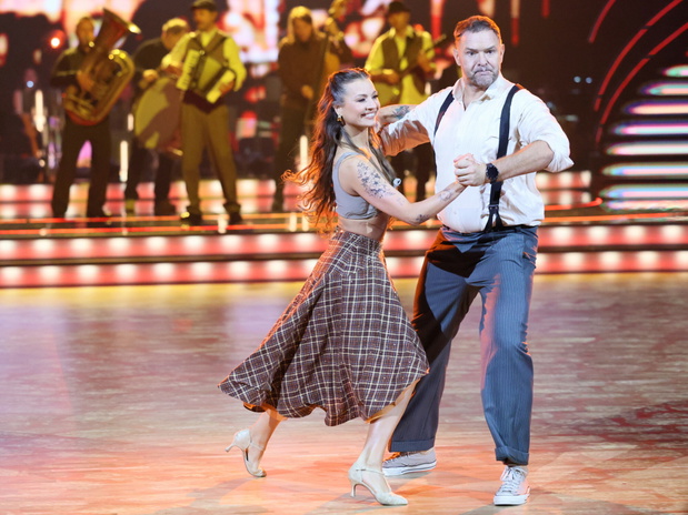 Tomasz Karolak i Izabela Skierska w "Tańcu z Gwiazdami" - było zabawnie, ale jury nie doceniło starań
