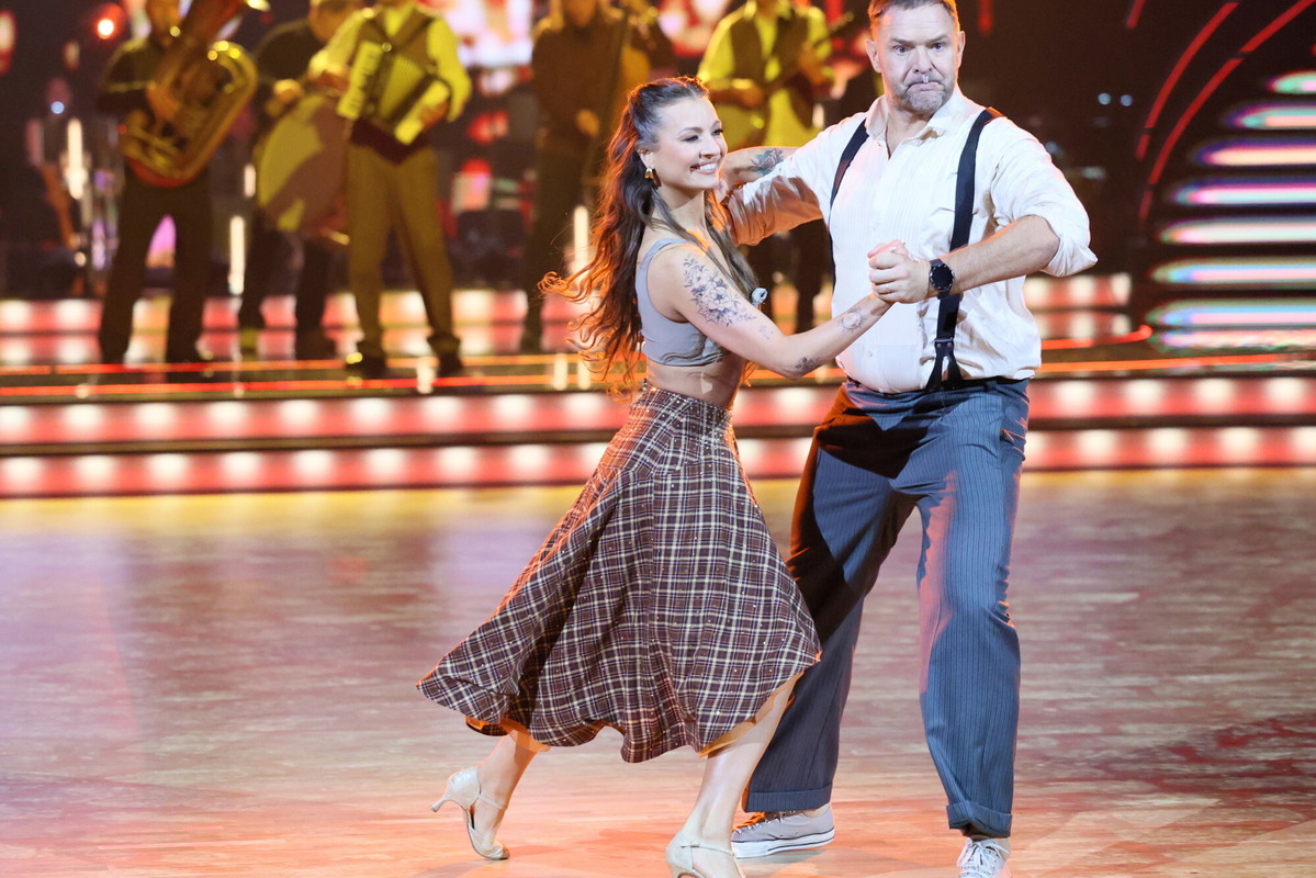 Tomasz Karolak i Izabela Skierska w "Tańcu z Gwiazdami" - było zabawnie, ale jury nie doceniło starań