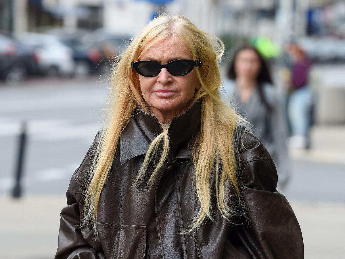 Monika Olejnik w młodzieżowej stylizacji