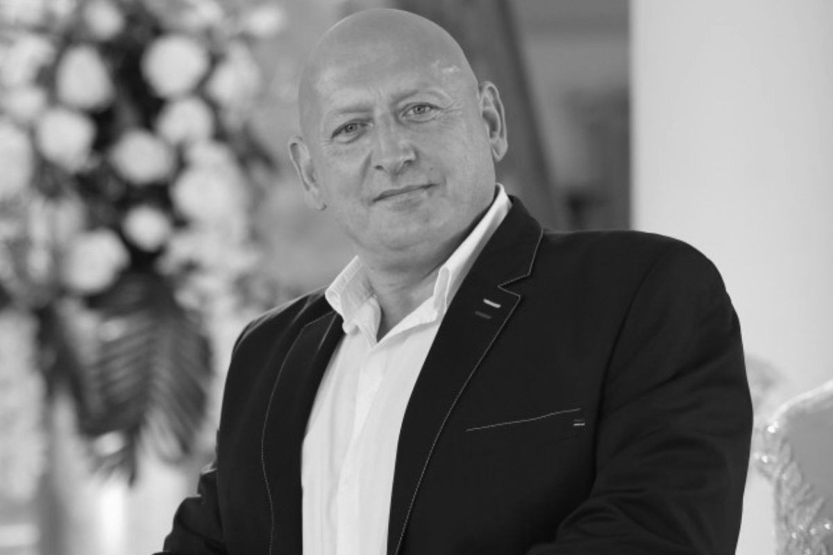 Widok grobu Jacka Wójcika porusza do łez. Jeden szczegół zwraca szczególną uwagę