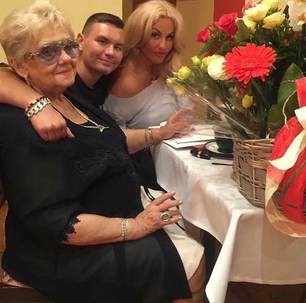 Dagmara Kaźmierska z synem i babcią