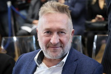 59-letni gwiazdor ponownie zostanie ojcem. Jego partnerka Iza spodziewa się dziecka