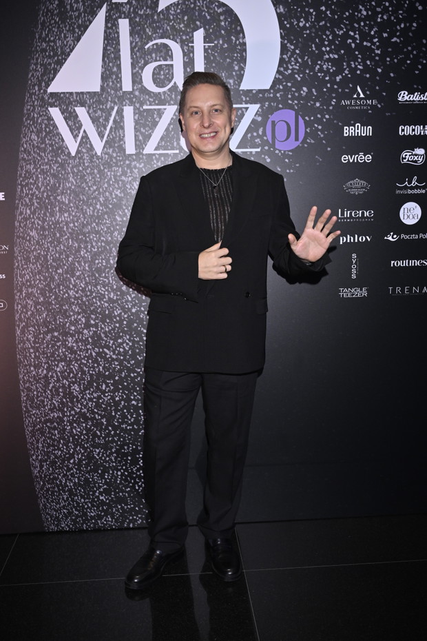 Antek Smykiewicz na urodzinach Wizażu