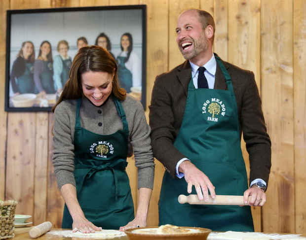 Kate Middleton Irlandia Północna. Styl, praca i hołd królowej