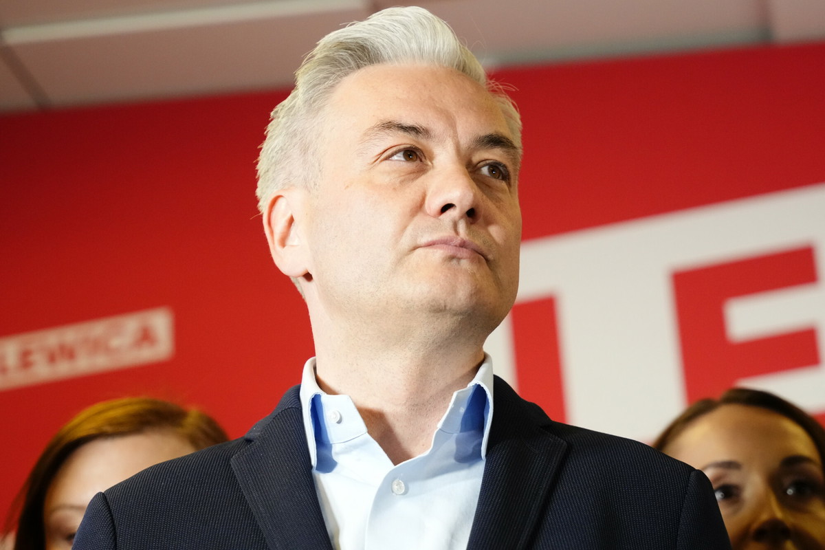 Dramatyczne wyznanie Biedronia: Krzysztof Śmiszek poważnie chory, potrzebuje terapii