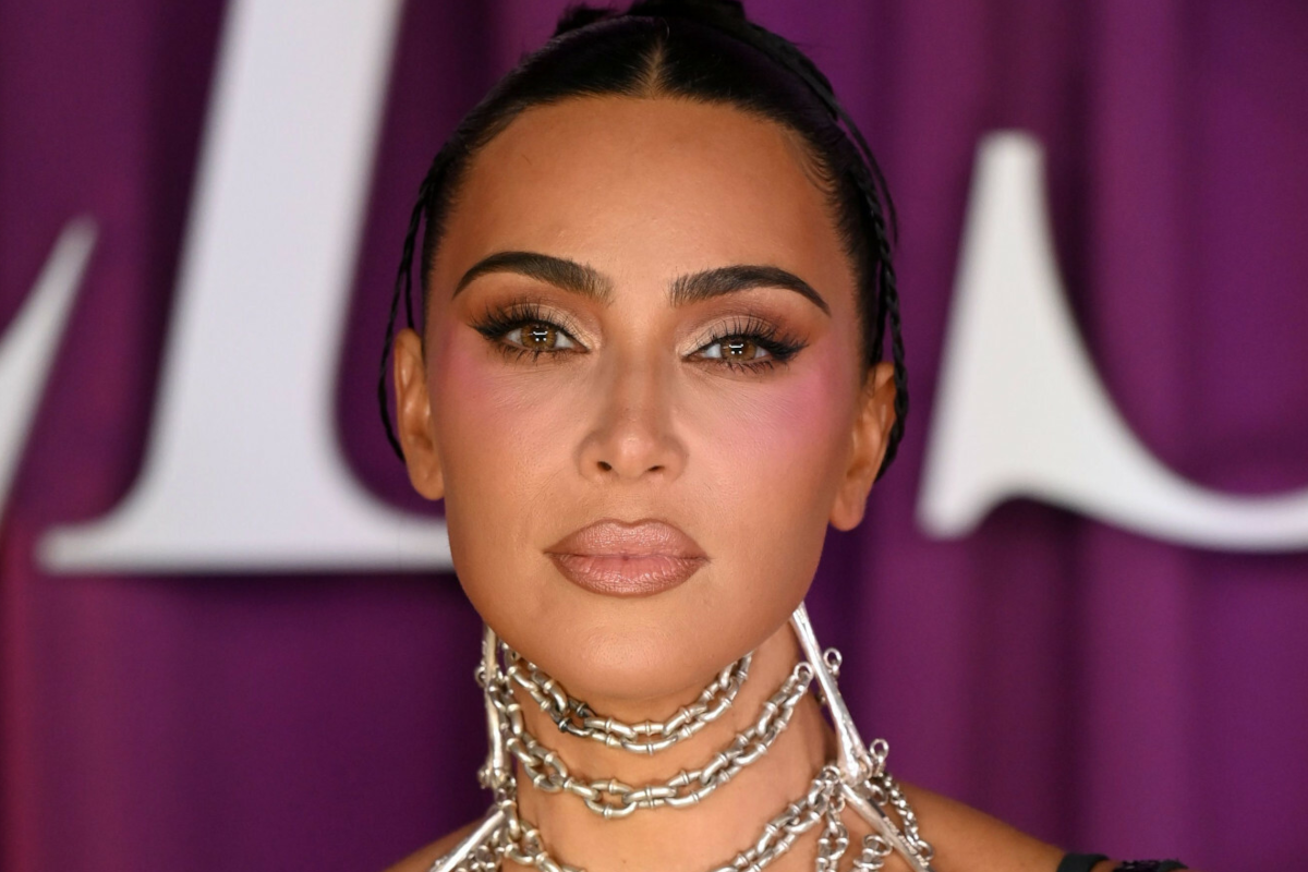 Kim Kardashian zdruzgotana po diagnozie. Wykryto u niej tętniaka mózgu!