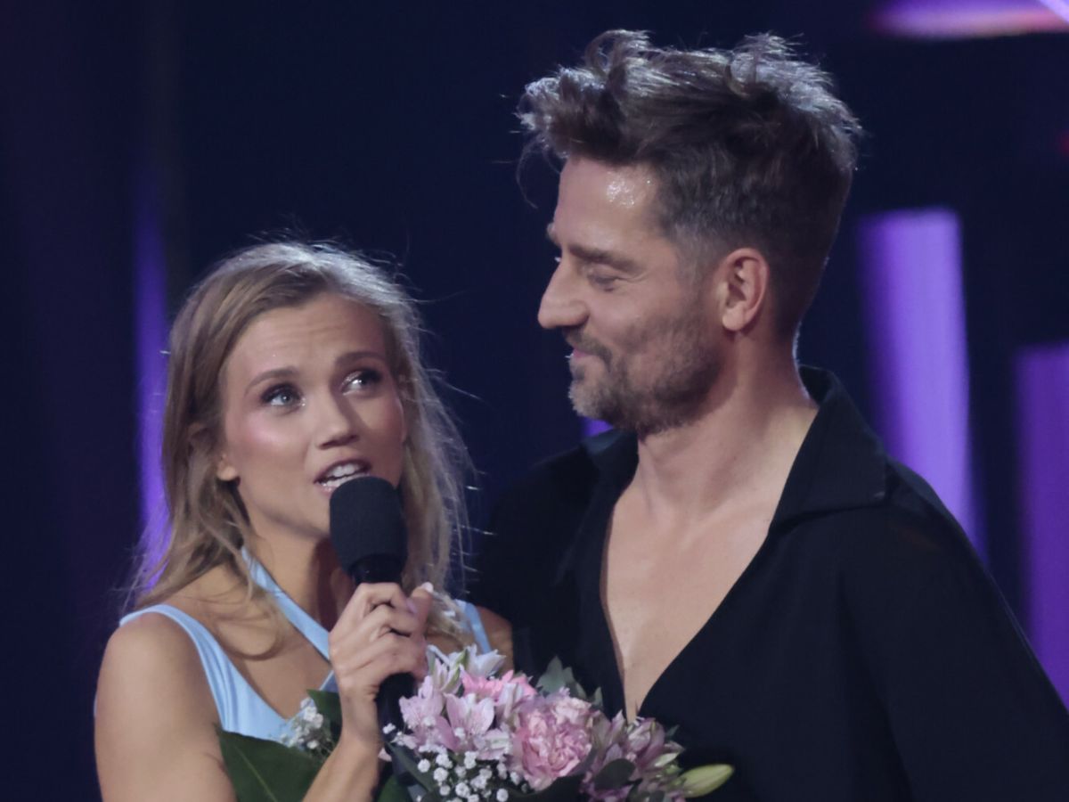 Kaczorowska i Rogacewicz mieli dostać nagrodę od Kabaretu K2. Wiadomo, co teraz się z nią stanie