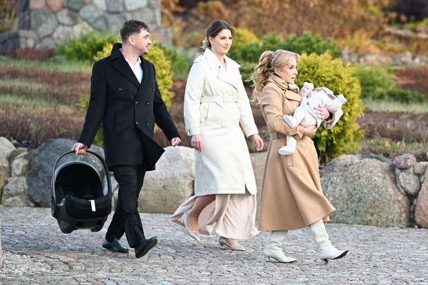Daniel Martyniuk z Faustyną na chrzcinach syna