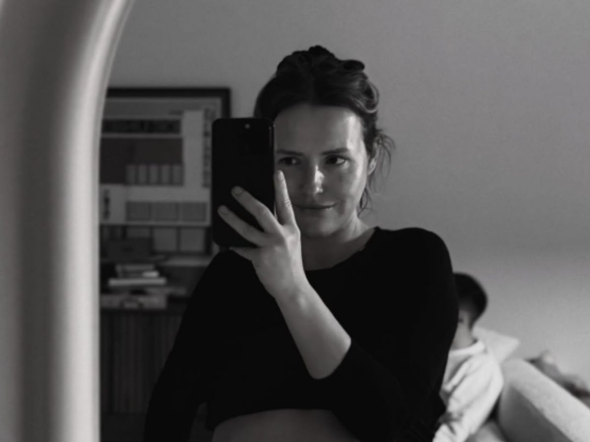 Olga Frycz dumnie prezentuje ciążowy brzuszek. Poród coraz bliżej fot. Instagram @tojafrycz