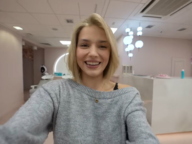 Julia Żugaj zdjęła doczepy i mocno skróciła swoje włosy